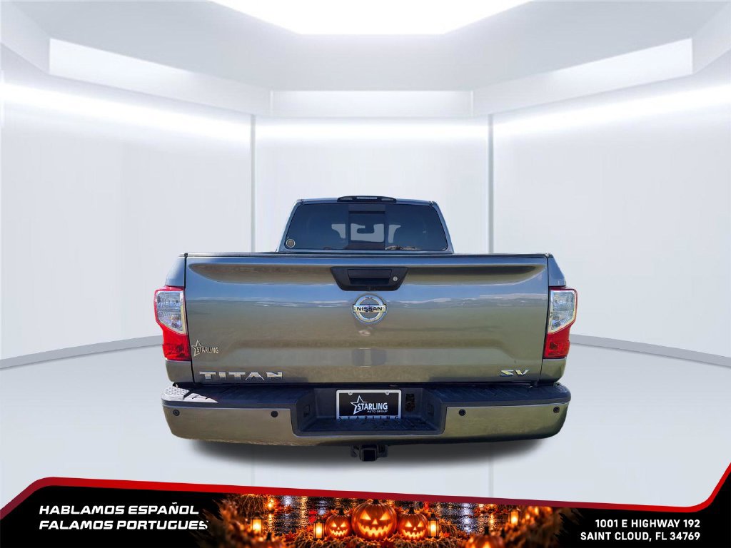 Used 2017 Nissan Titan SV RWD image 4