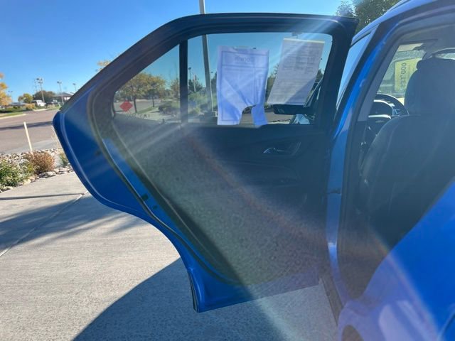 Used 2024 Chevrolet Equinox Premier image 21