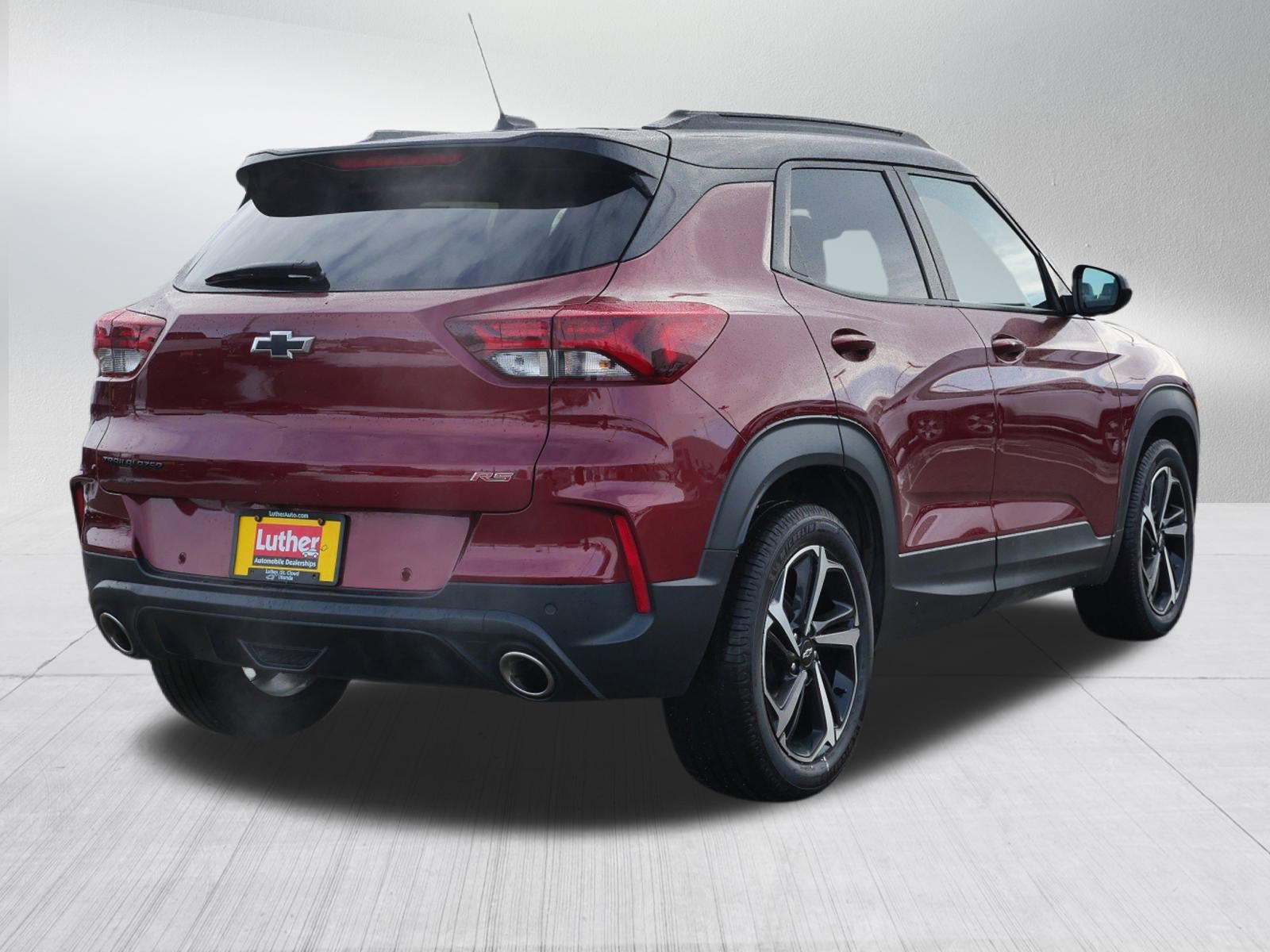 Used 2022 Chevrolet TrailBlazer RS w/ Sun and Liftgate Package image 7