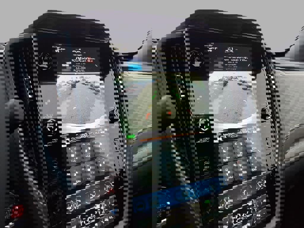 New 2025 Subaru Forester Limited image 5