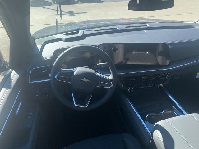 Used 2026 Chevrolet Tahoe LS AWD/4WD image 12