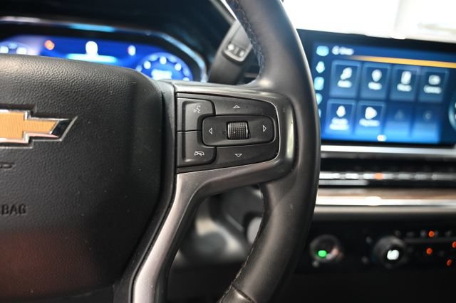 Used 2023 Chevrolet Silverado 1500 LT AWD/4WD image 22