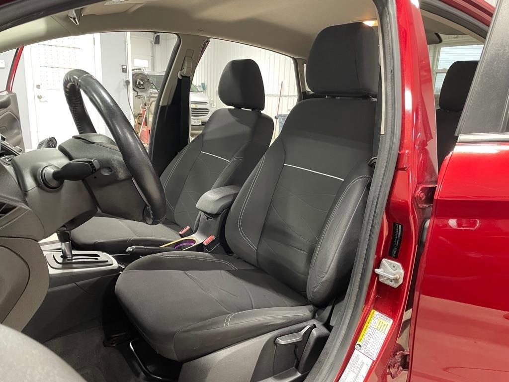 Used 2014 Ford Fiesta SE image 10