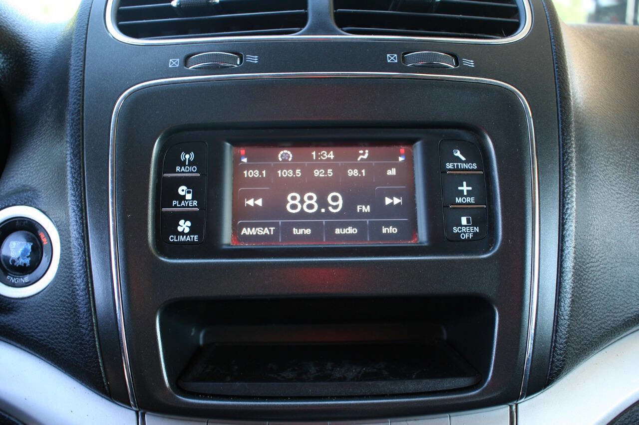 Used 2013 Dodge Journey SXT w/ Flexible Seating Group AWD/4WD image 15