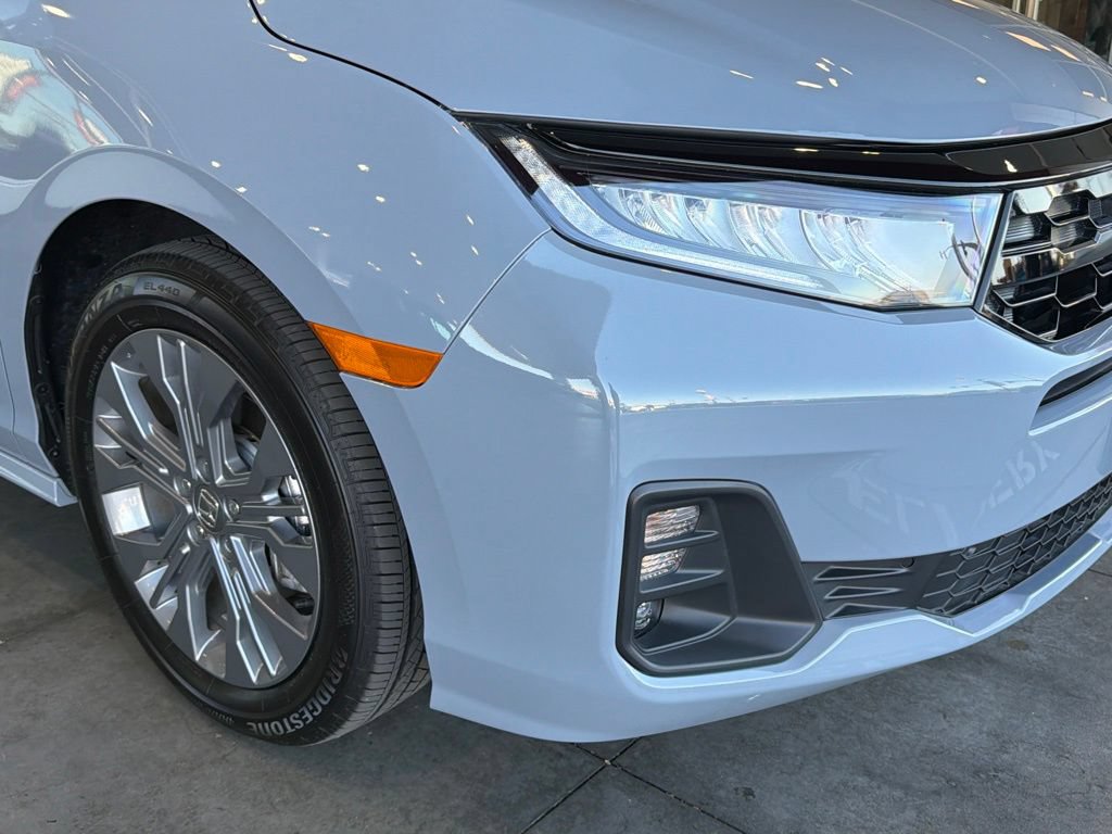 Used 2025 Honda Odyssey Touring image 8