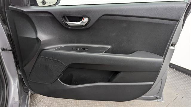 Used 2023 Kia Rio S image 21