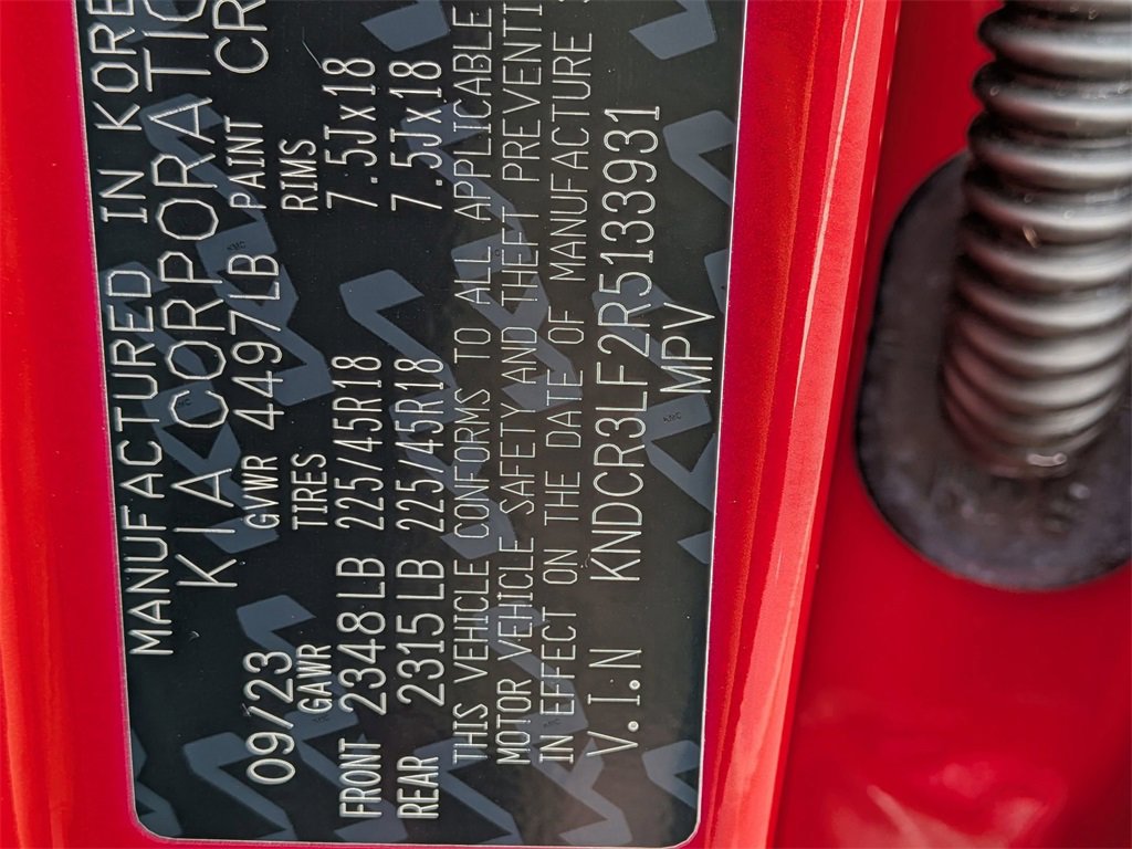 Used 2024 Kia Niro SX Touring image 31