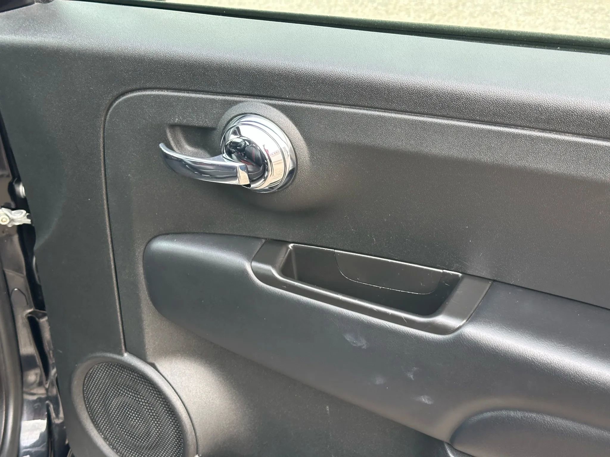 Used 2012 FIAT 500 Abarth w/ Safety & Convenience Pkg image 18