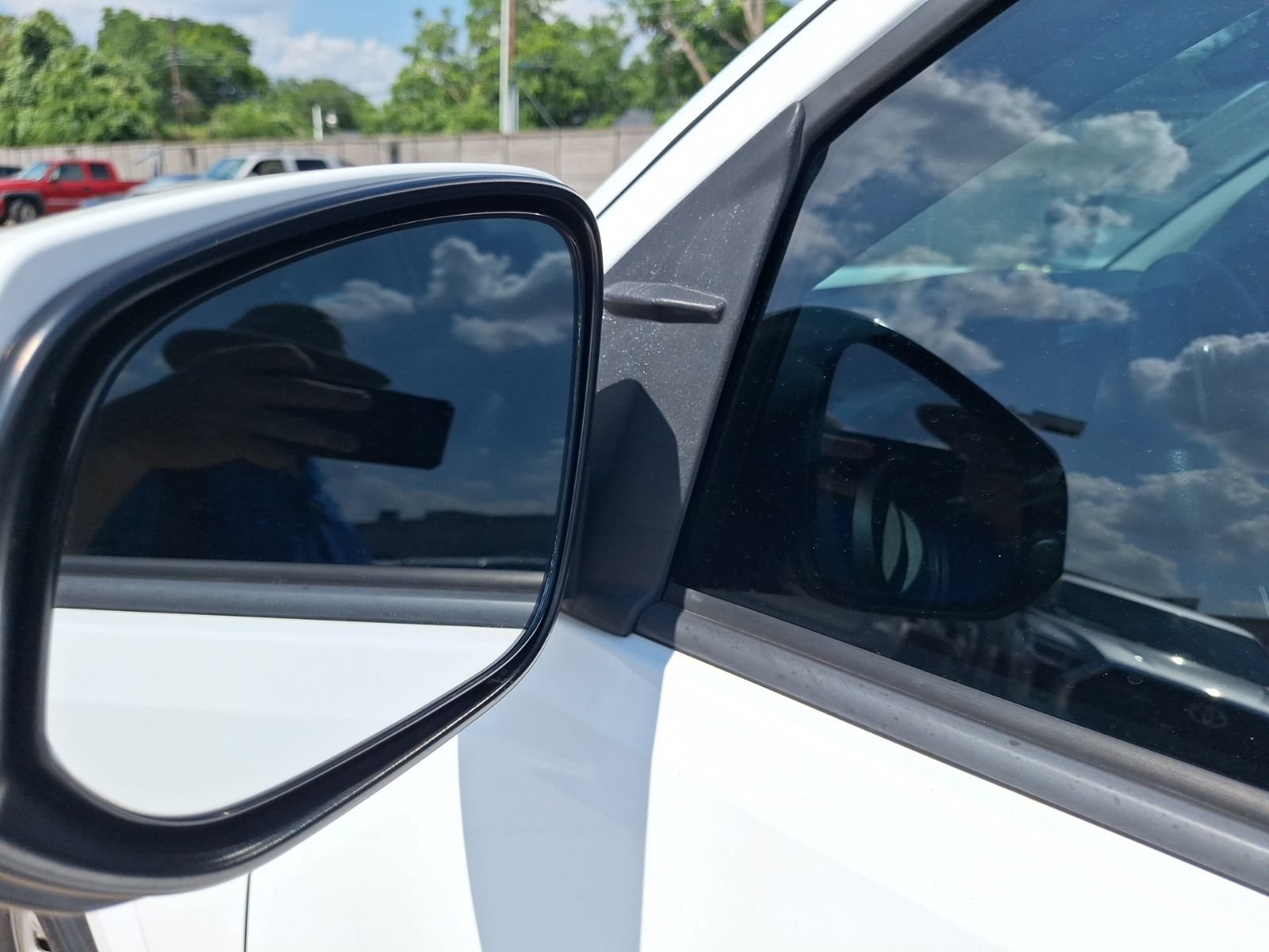 Used 2019 Toyota Tacoma SR w/ SR Convenience Package RWD image 12