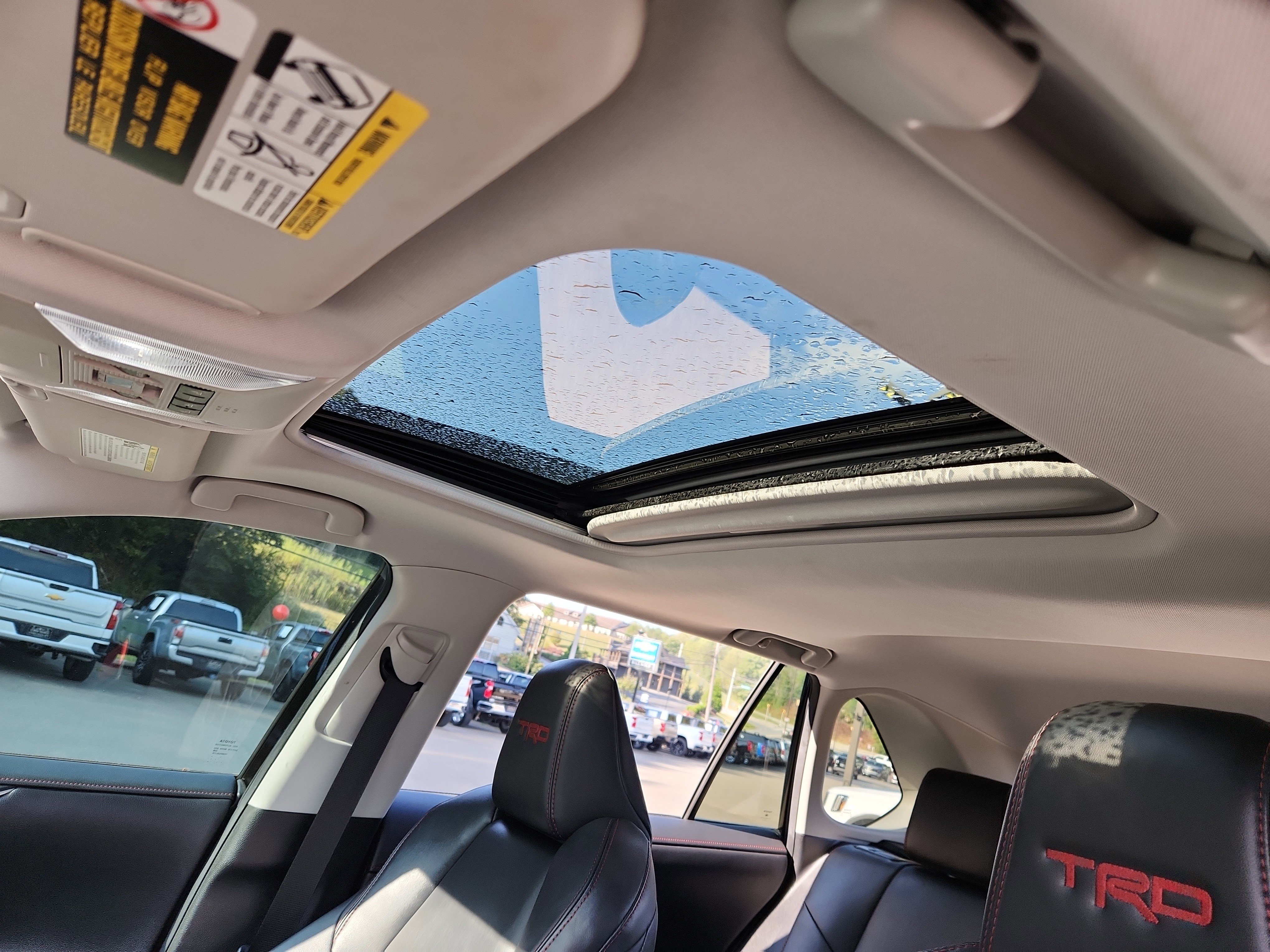 Used 2021 Toyota RAV4 TRD Off-Road image 37