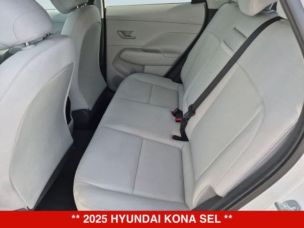 Used 2025 Hyundai Kona SEL FWD image 19