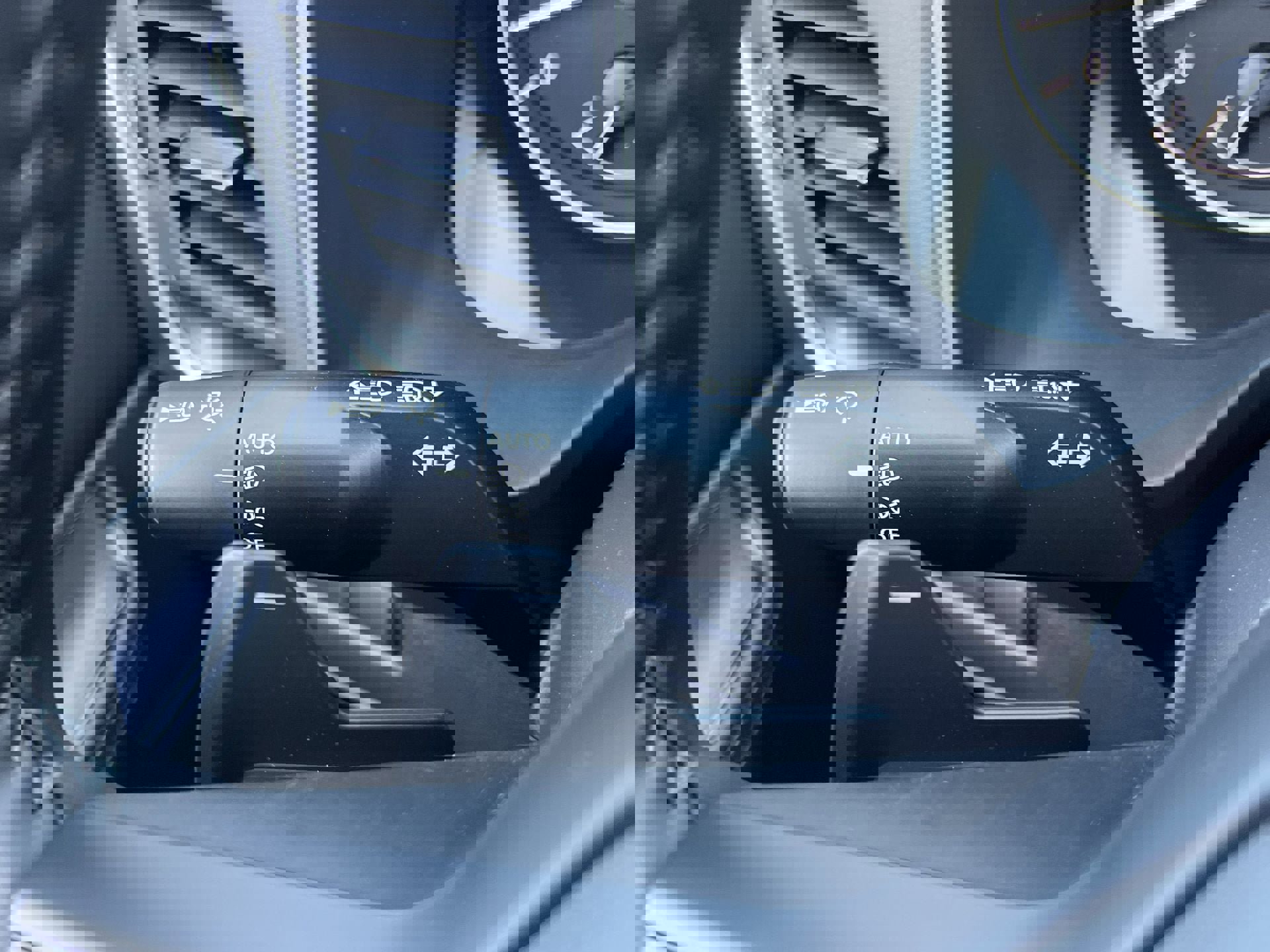 New 2026 Nissan Rogue SV image 9