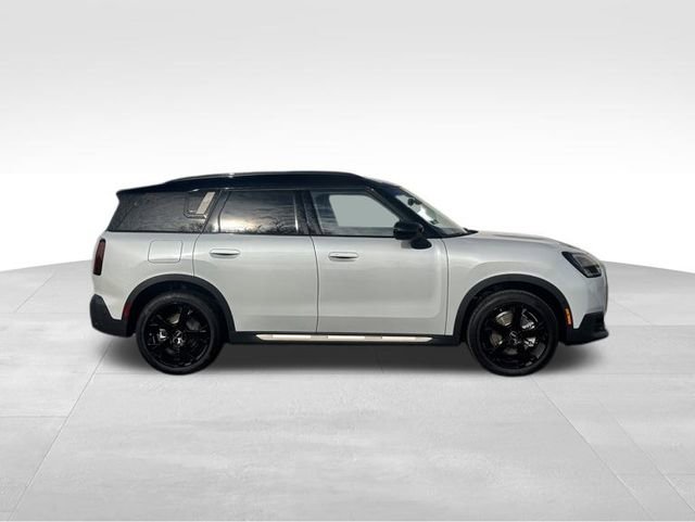 New 2026 MINI Cooper Countryman S w/ Comfort Package Max image 2
