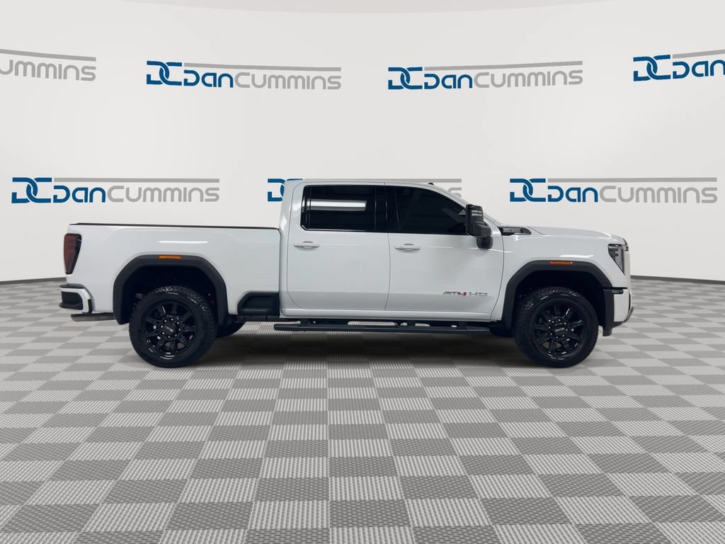 Used 2026 GMC Sierra 2500 AT4 w/ AT4 Preferred Package AWD/4WD image 9