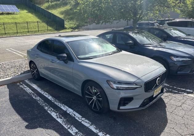 Used 2025 Volvo S60 T8 Plus w/ Climate Package AWD/4WD image 1
