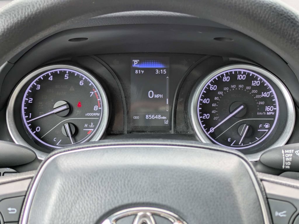 Used 2022 Toyota Camry LE FWD image 37