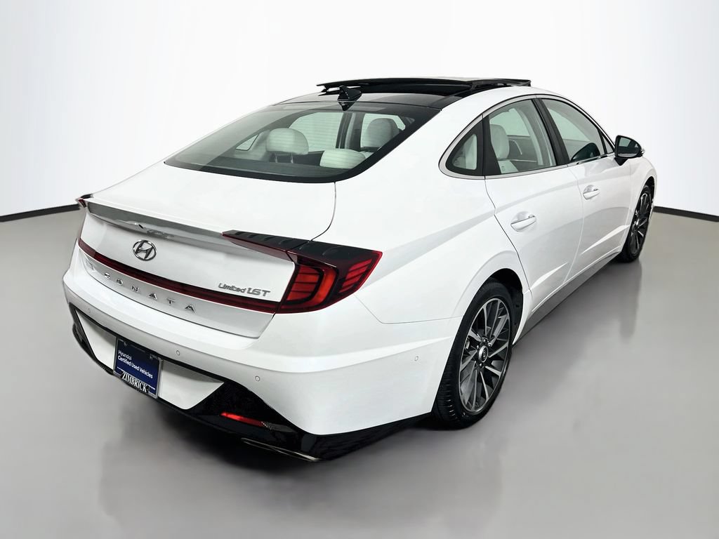 Certified 2022 Hyundai Sonata Limited w/ Cargo Package FWD image 7