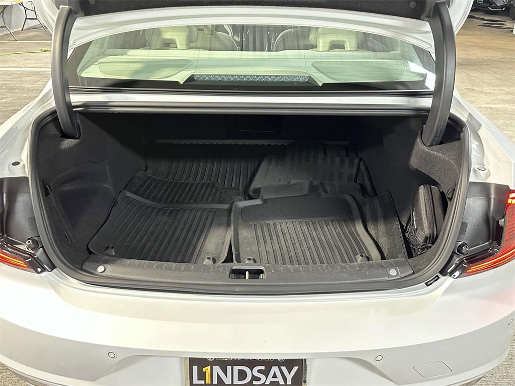 Used 2023 Volvo S90 B6 Plus w/ Protection Package Premier image 14