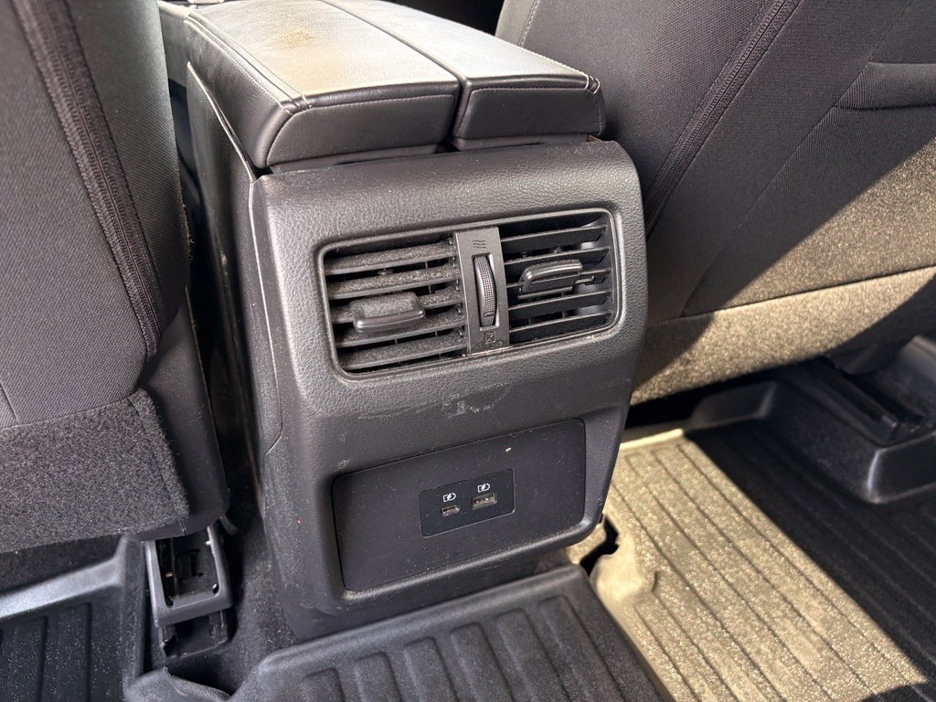 Used 2023 Nissan Rogue SV FWD image 28