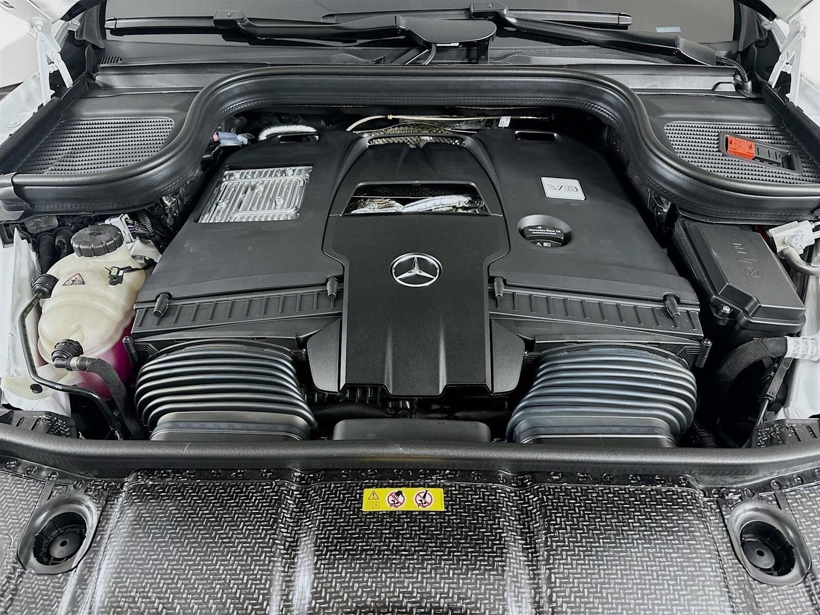 Used 2026 Mercedes-Benz GLS 580 4MATIC image 49