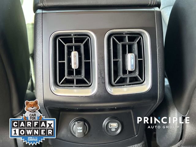 Used 2023 Kia Sorento S image 25