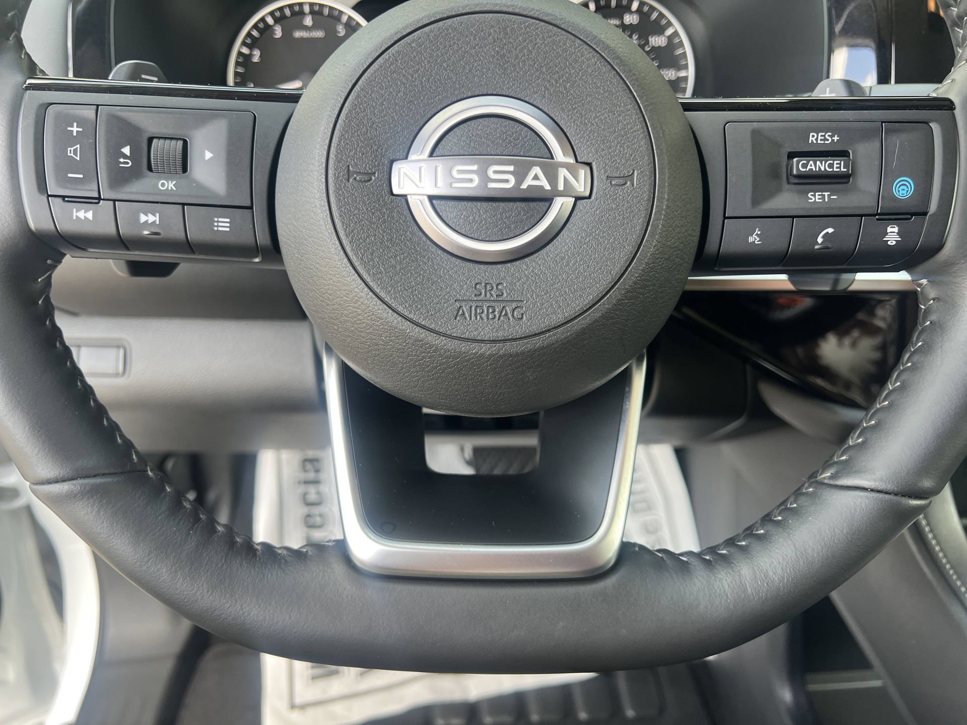 Certified 2025 Nissan Pathfinder SL AWD/4WD image 10