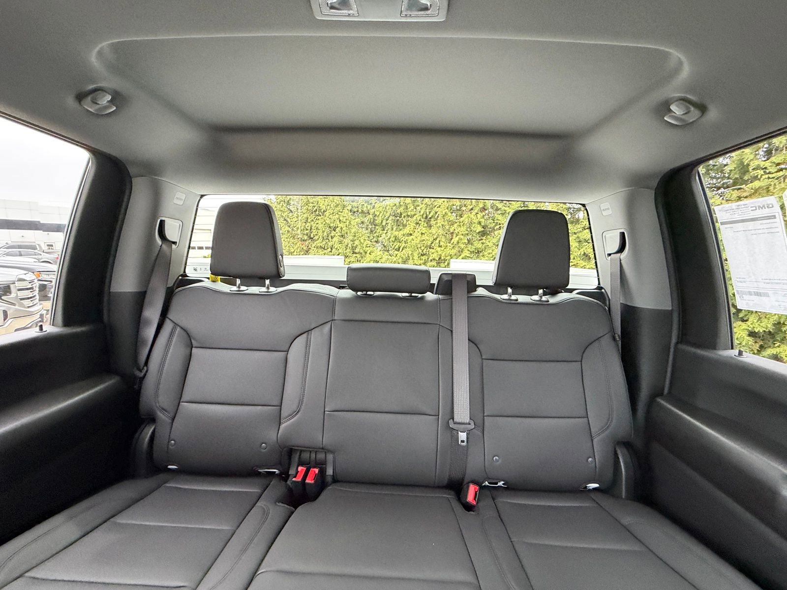 New 2026 GMC Sierra 2500 Pro w/ Convenience Package image 3