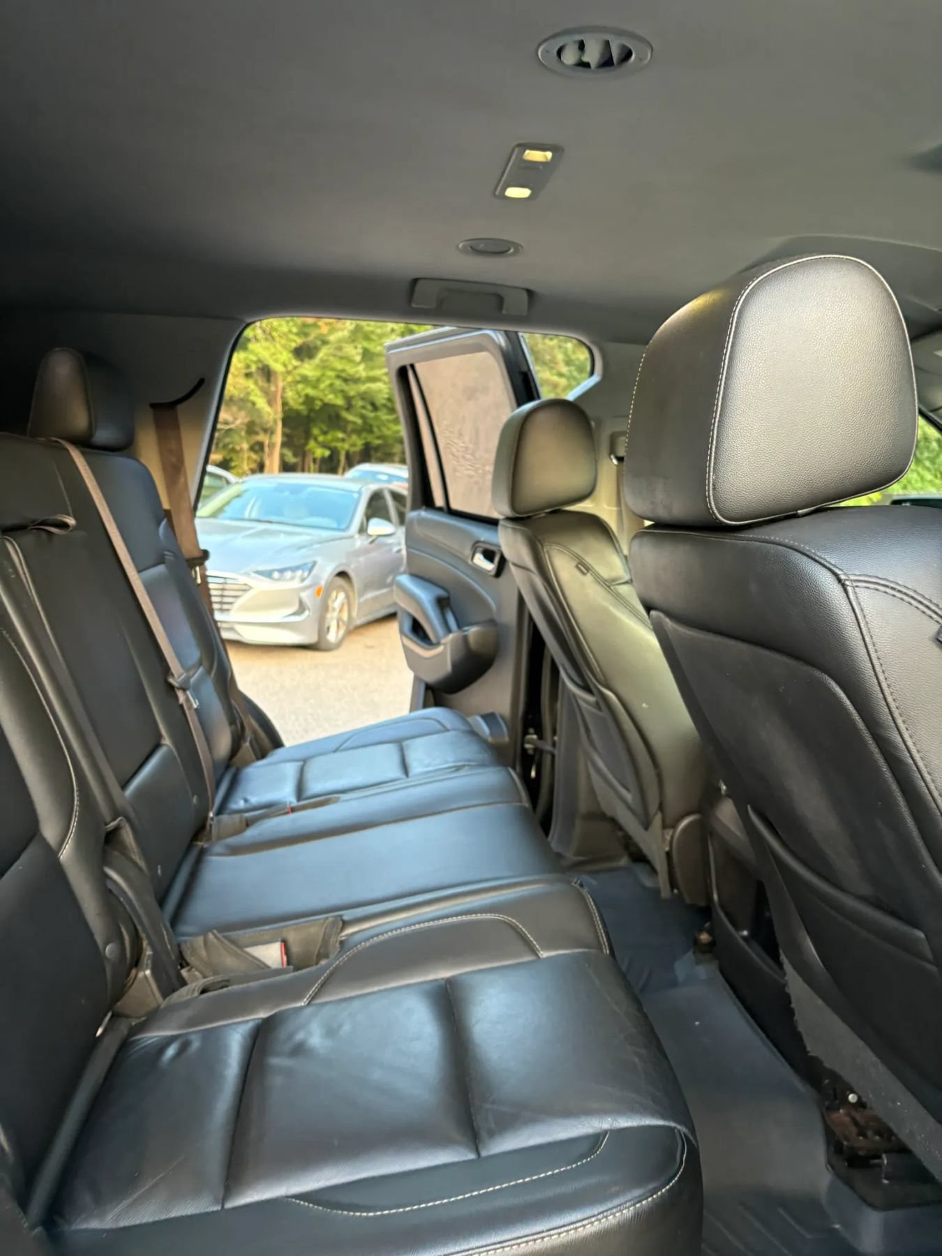 Used 2015 Chevrolet Tahoe LT AWD/4WD image 27