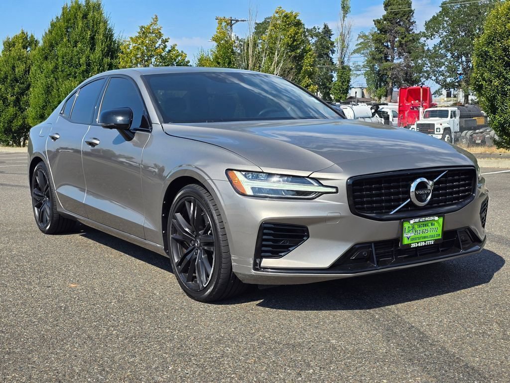 Used 2021 Volvo S60 T8 R-Design w/ Climate Package AWD/4WD image 7