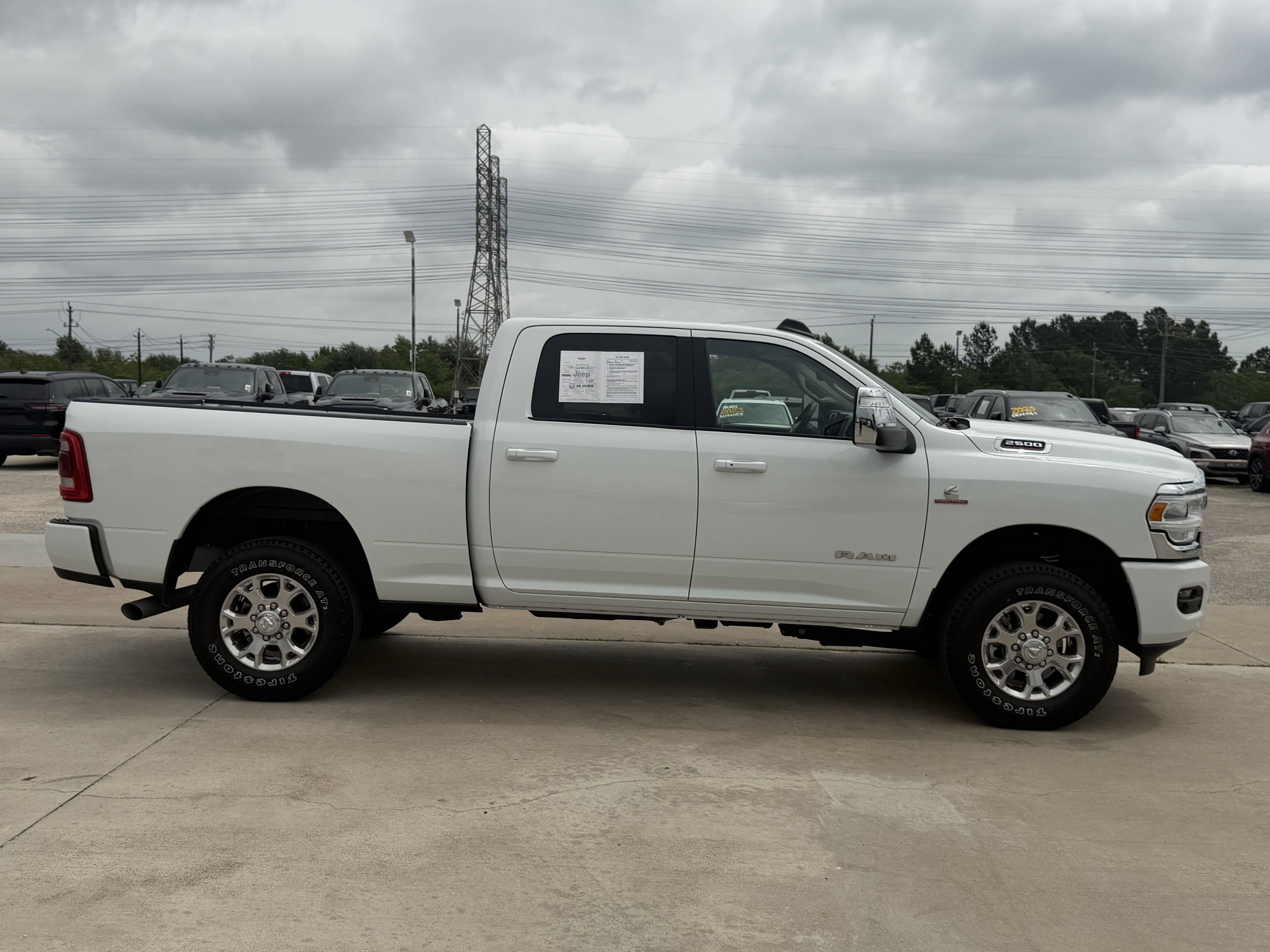 Used 2024 RAM 2500 Laramie w/ Safety Group AWD/4WD image 2