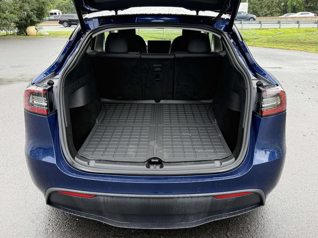 Used 2020 Tesla Model Y Long Range AWD/4WD image 16