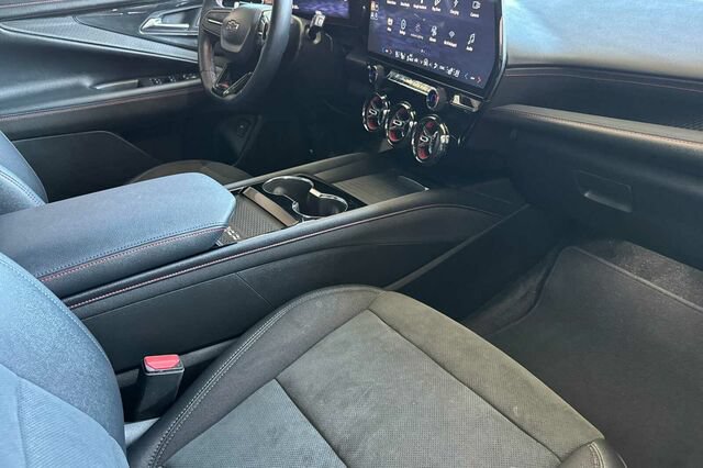 Used 2024 Chevrolet Blazer EV RS AWD/4WD image 16