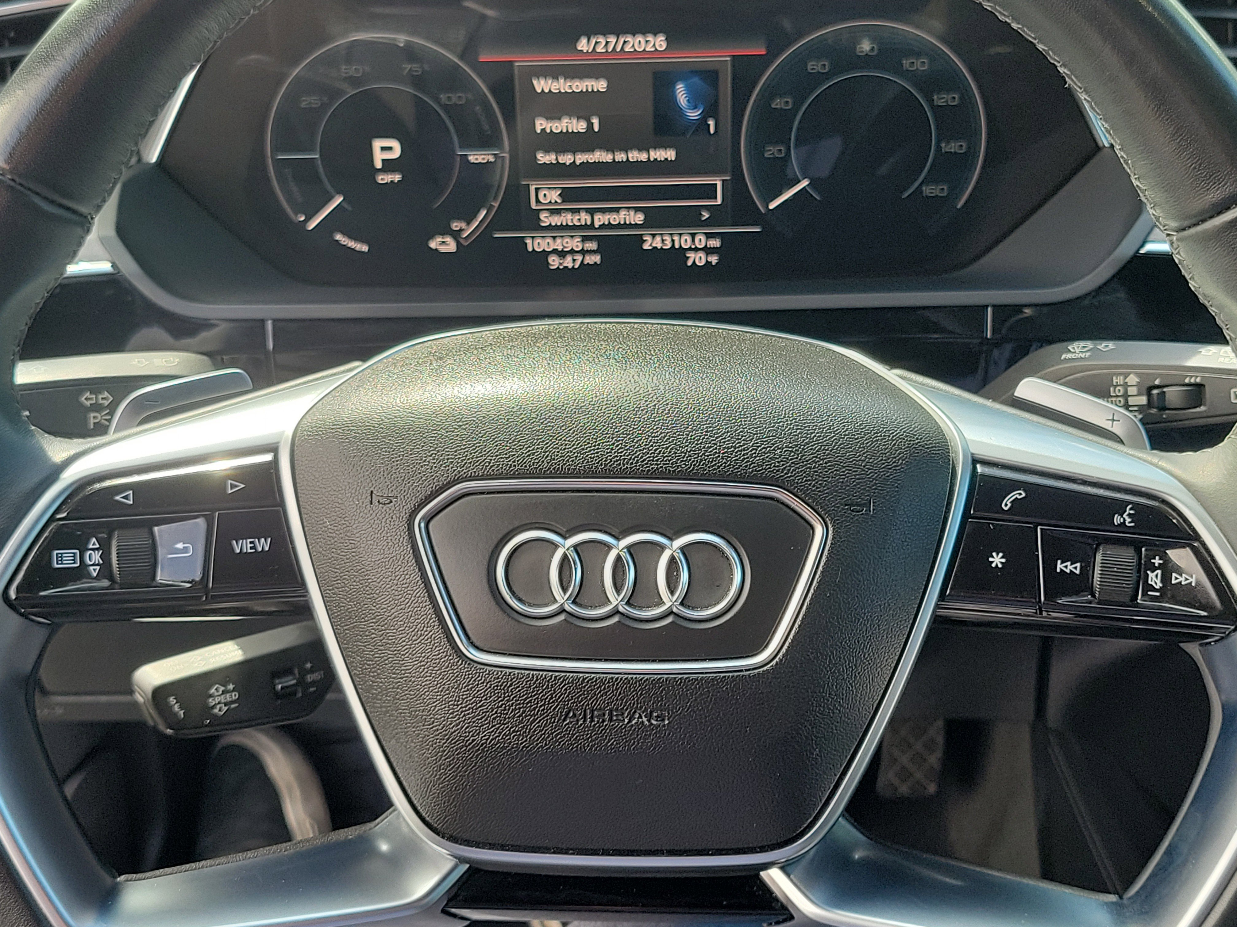 Used 2019 Audi e-tron Prestige w/ Prestige Package AWD/4WD image 10