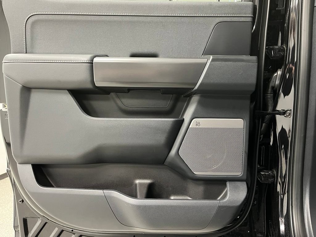 Used 2025 Ford F150 Lariat AWD/4WD image 42