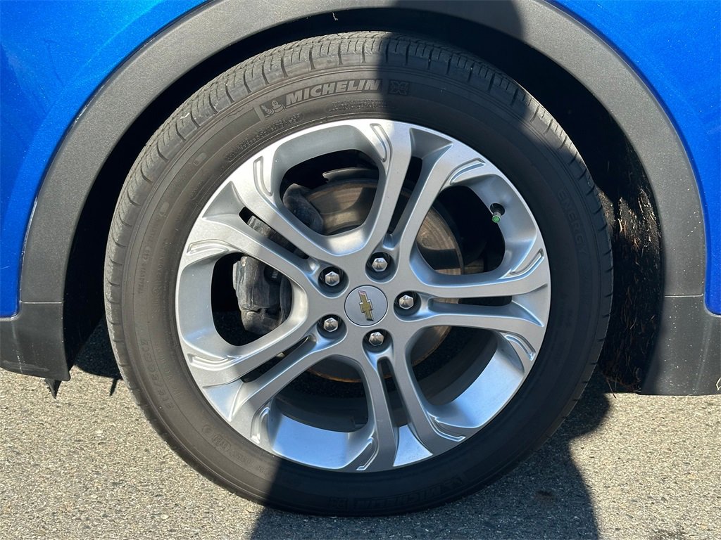 Used 2021 Chevrolet Bolt LT image 9