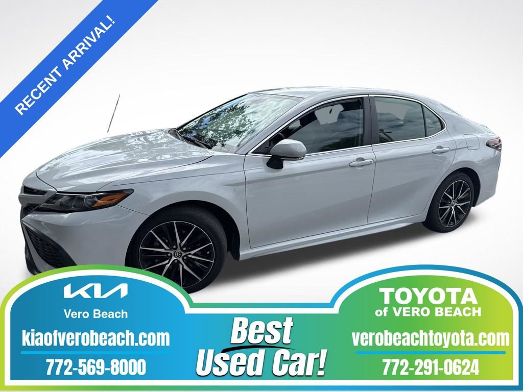 Certified 2024 Toyota Camry SE w/ Convenience Package FWD image 1