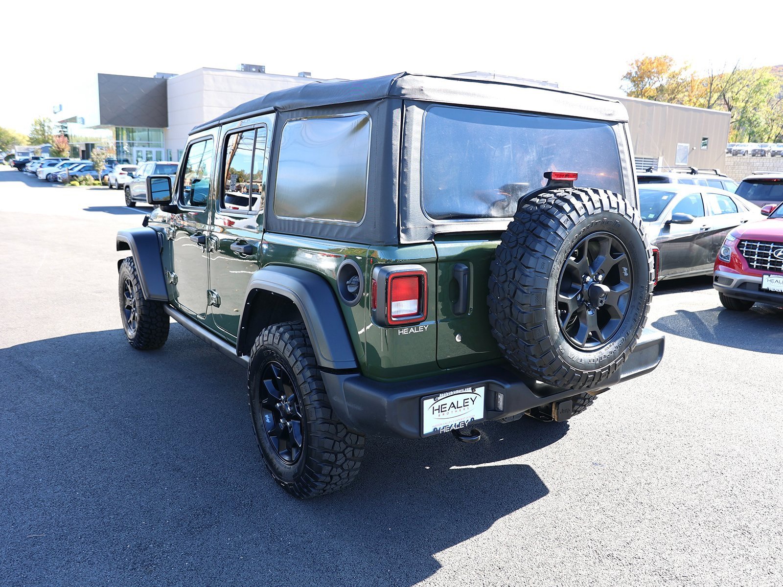 Used 2021 Jeep Wrangler Unlimited Sport image 5