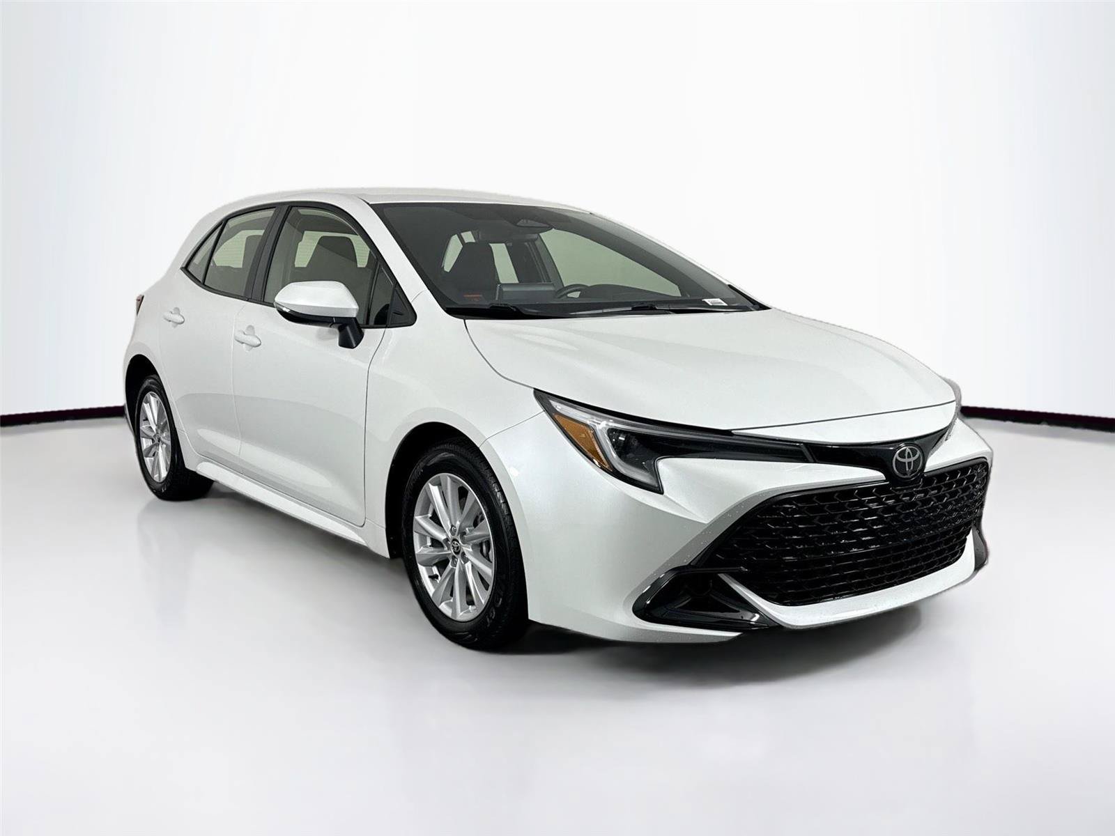 Certified 2025 Toyota Corolla SE FWD image 9