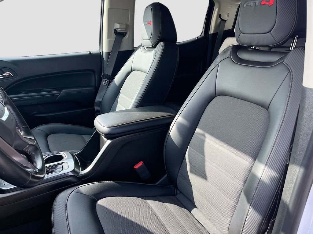 Used 2022 GMC Canyon AT4 image 20