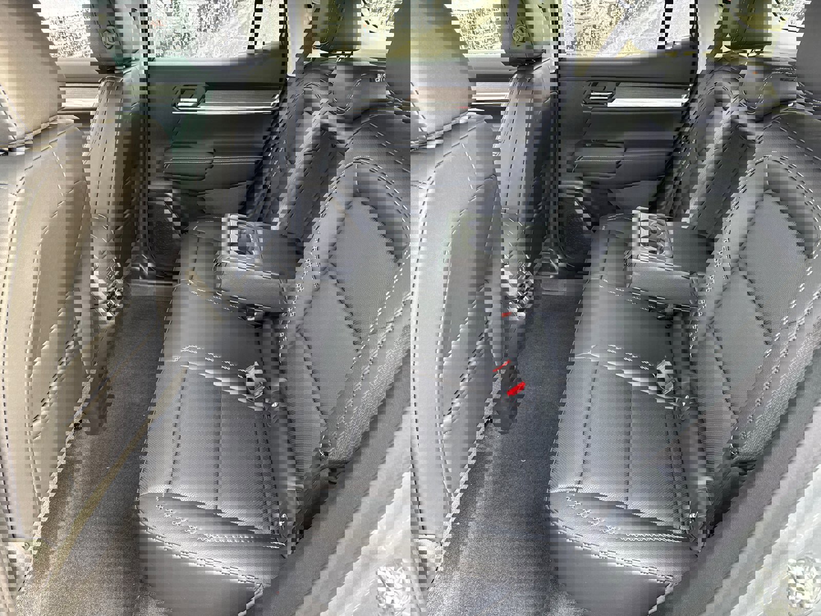 Used 2026 GMC Terrain Denali w/ LPO, Black Badging Package image 20