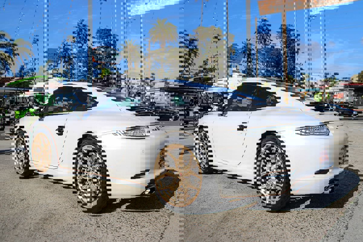 Used 2014 Porsche 911 Carrera image 3