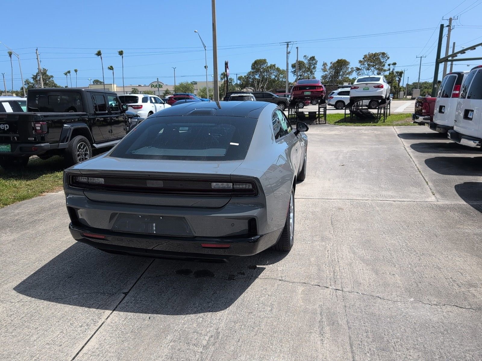 New 2025 Dodge Charger R/T w/ Quick Order Package 25M R/T image 10