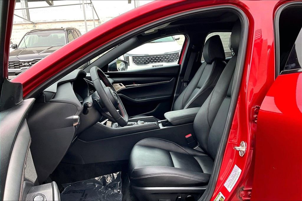 Certified 2021 MAZDA MAZDA3 AWD 2.5 Turbo Hatchback image 14