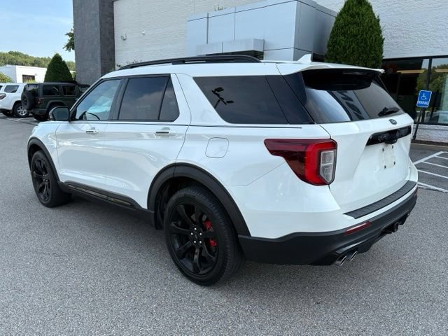 Used 2023 Ford Explorer ST w/ Equipment Group 401A AWD/4WD image 3