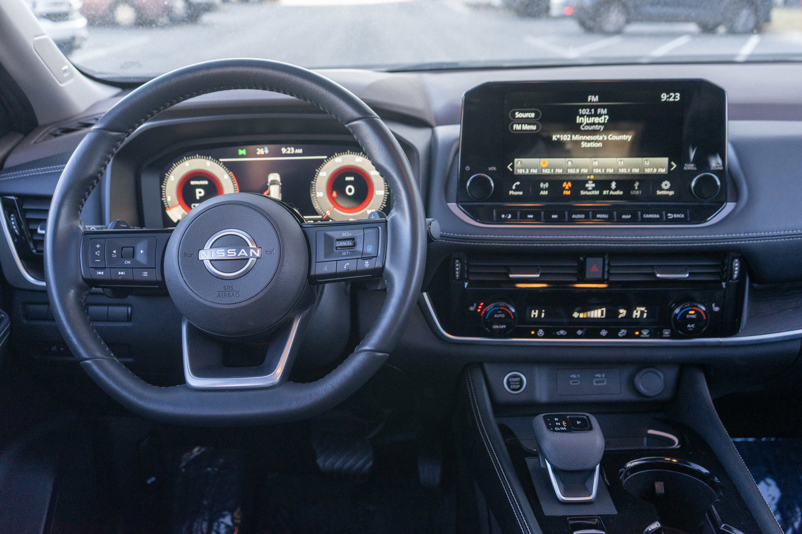 Used 2023 Nissan Rogue Platinum AWD/4WD image 13