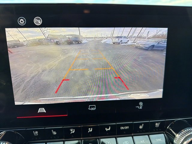 Used 2024 GMC Canyon AT4 w/ AT4 Premium Package image 21