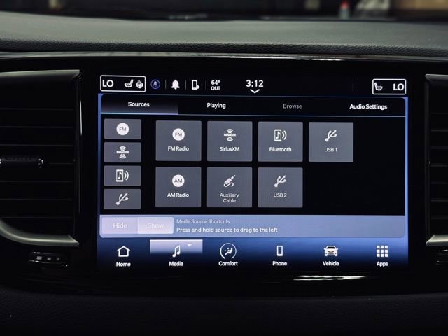 Used 2023 Chrysler Pacifica Touring-L FWD image 39