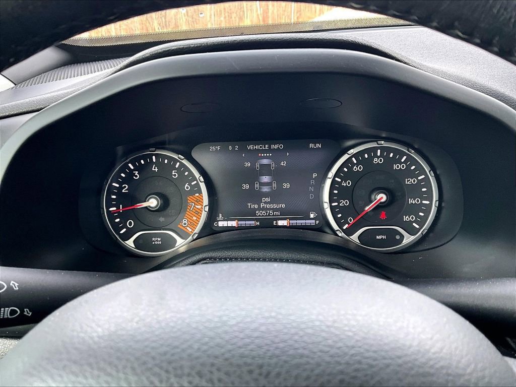 Used 2022 Jeep Renegade Limited w/ Sun, Sound & Wheels Group AWD/4WD image 18