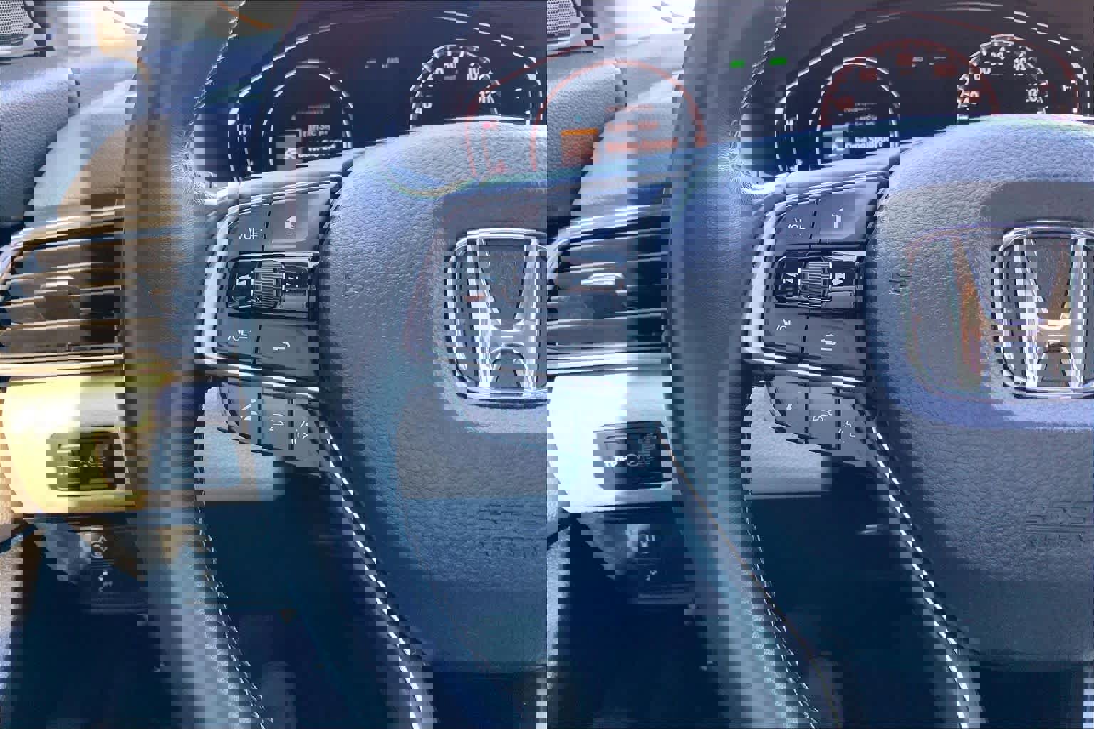 Used 2018 Honda Accord EX-L image 22