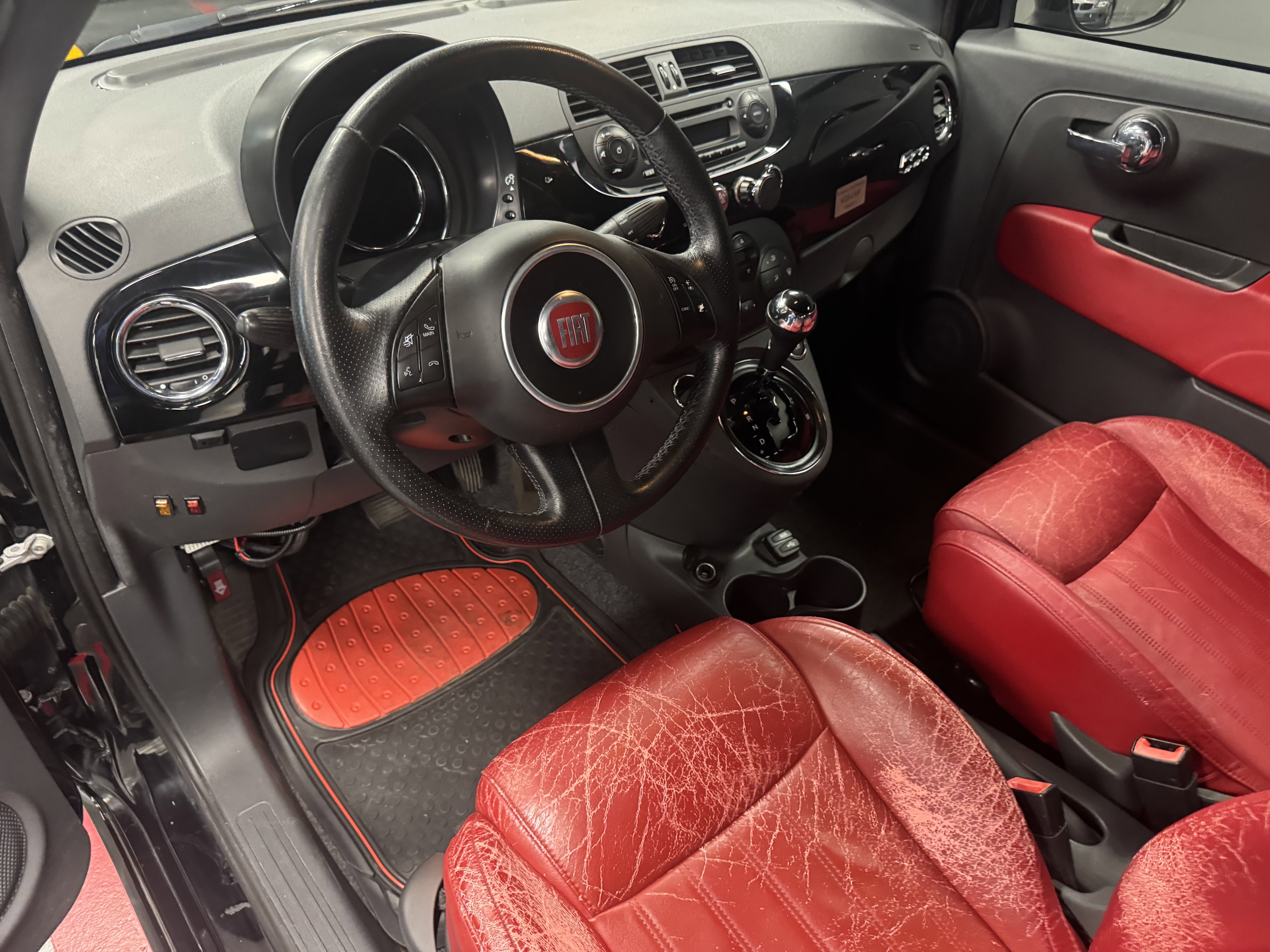 Used 2015 FIAT 500 Sport w/ Comfort/Convenience Group image 9